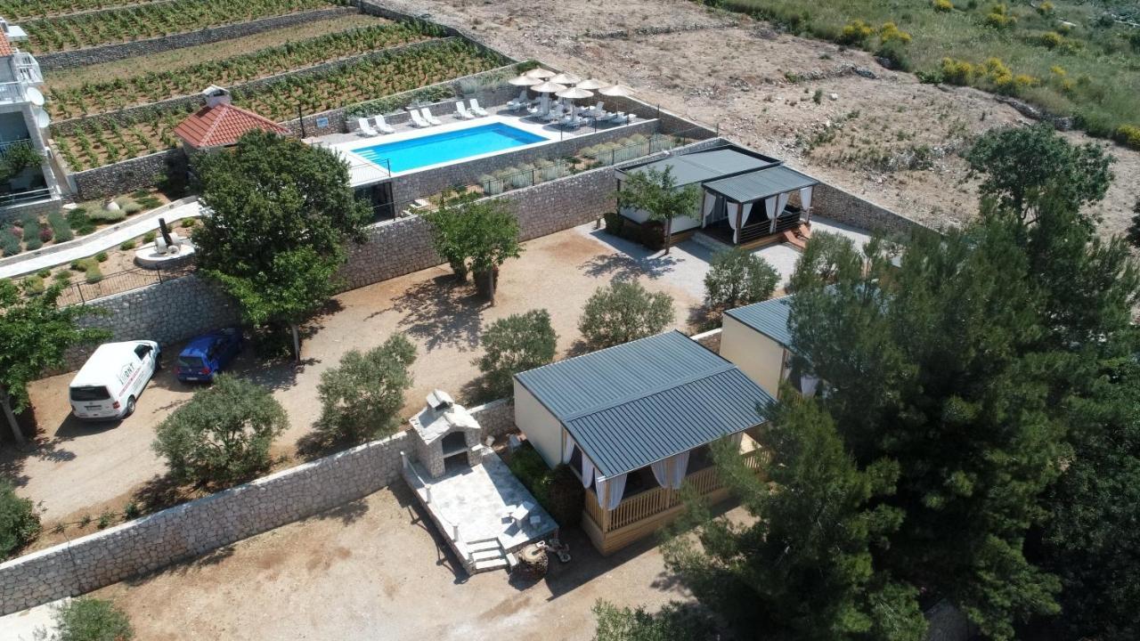 New Adria mobile Home - camp Vala Orebić Esterno foto