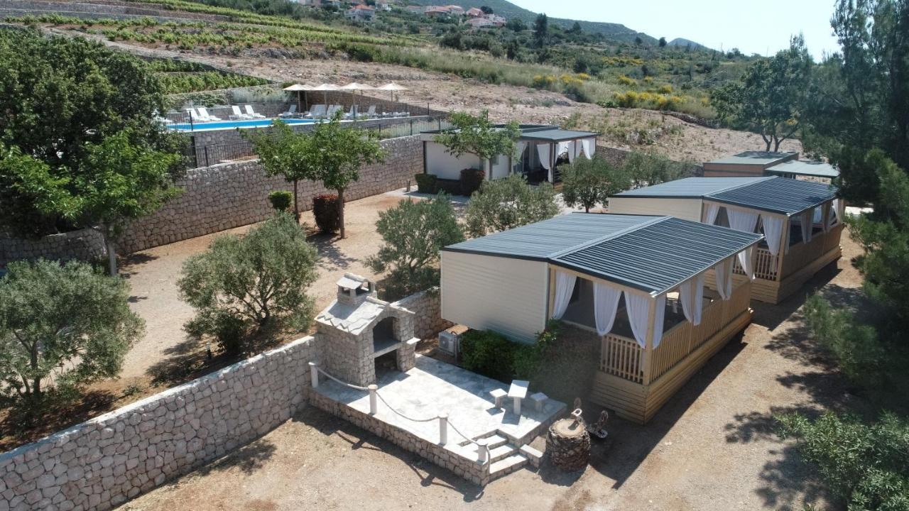 New Adria mobile Home - camp Vala Orebić Esterno foto